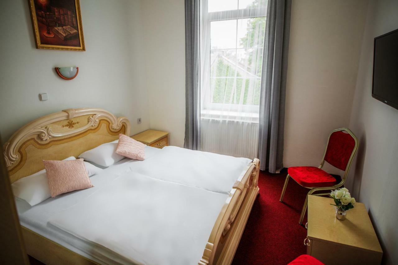Hotel Dejmalik Litoměřice Extérieur photo