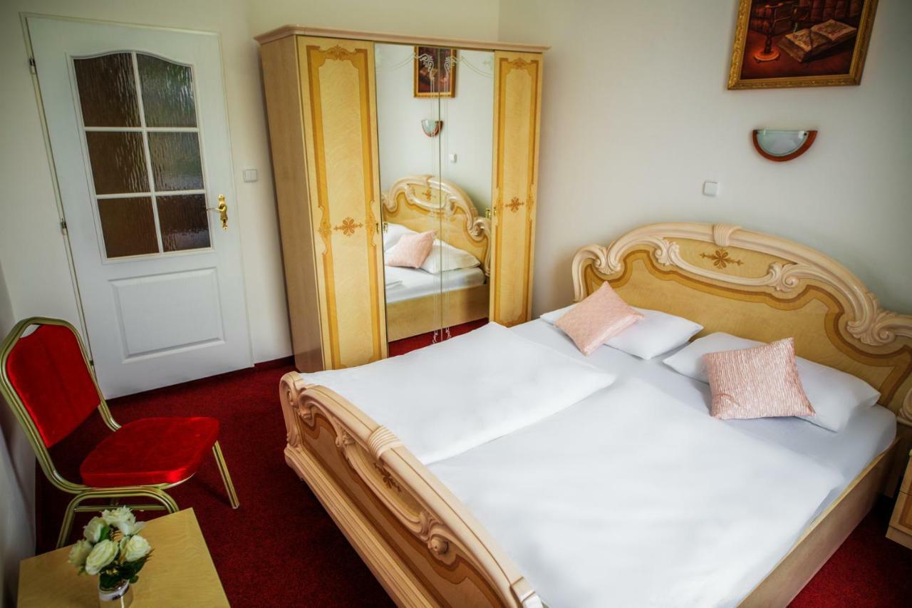 Hotel Dejmalik Litoměřice Extérieur photo